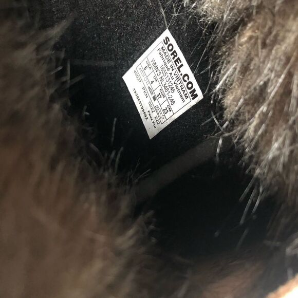 New SOREL Joan of Arctic Faux Fur Waterproof Snow Boot (Women), women size 6 - Picture 12 of 16